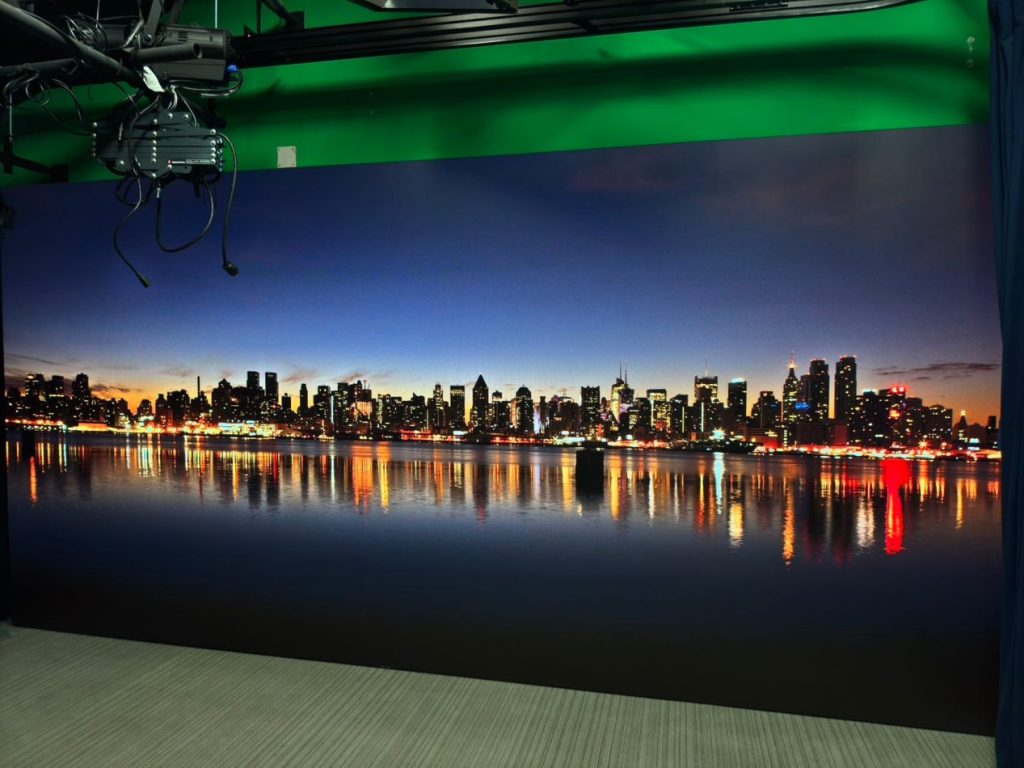 Absen LED display at Yale School of Management
